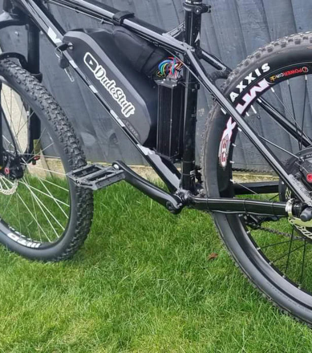 Throttle vs Pedal Assist: Legal Differences and What’s Allowed on Public Roads